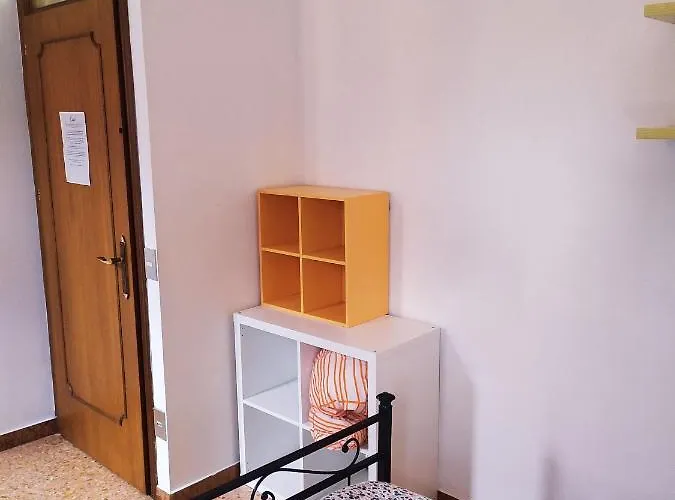 Two Steps From Rialto *