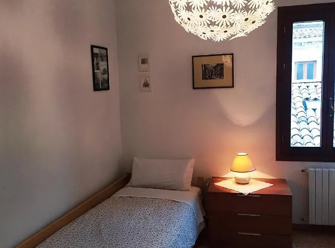 ゲストハウス Two Steps From Rialto ヴェネツィア